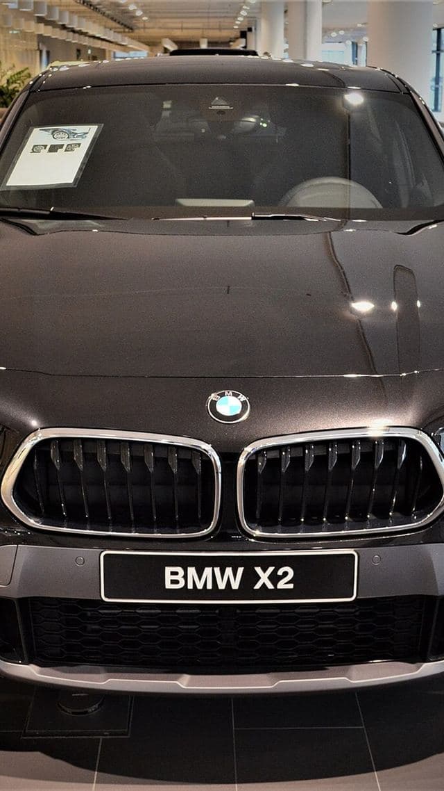 BMW X2