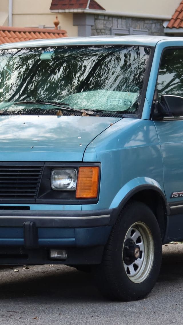 Chevrolet Astro