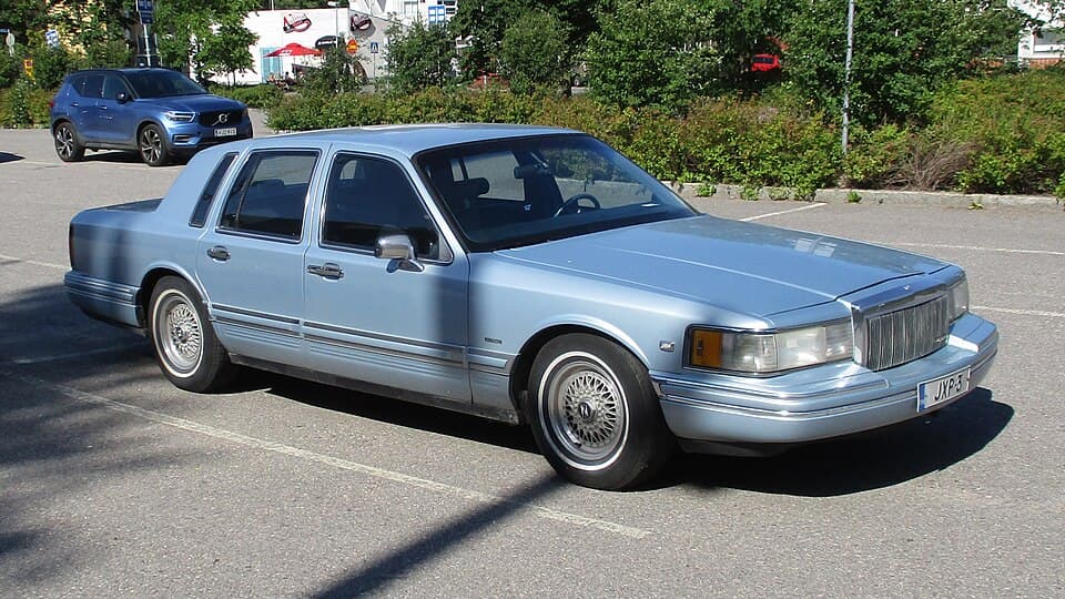 Lincoln Town Car