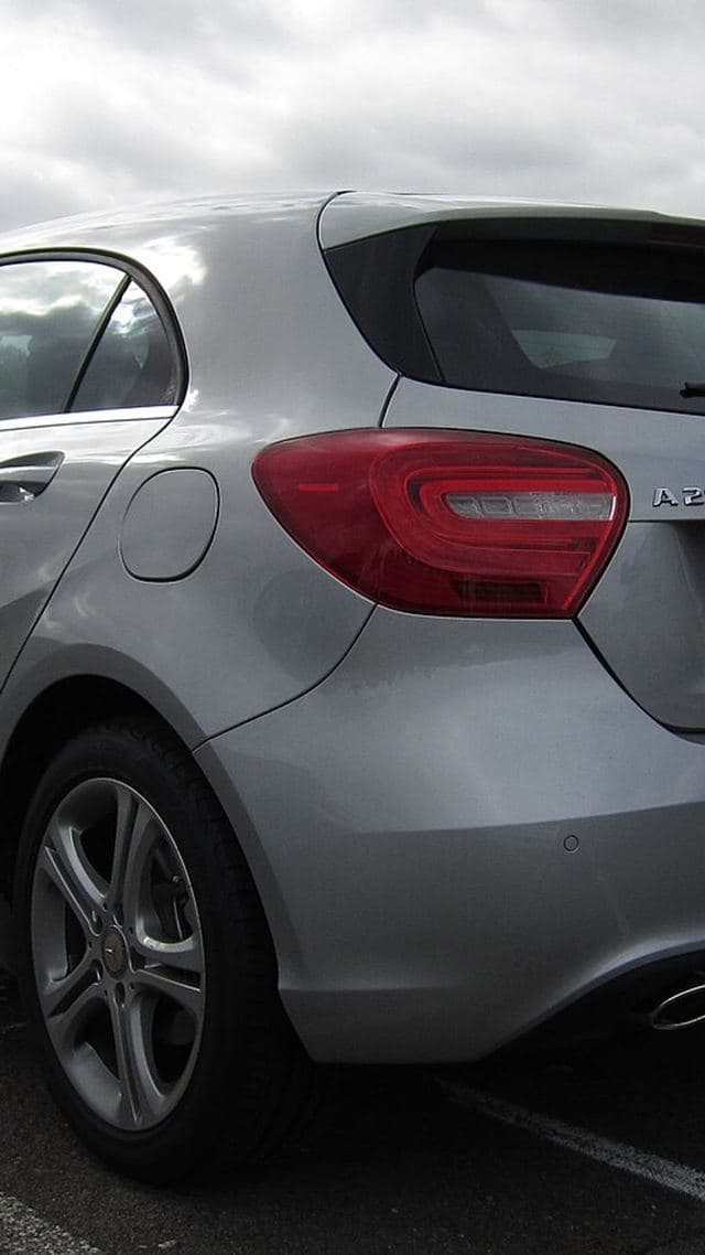 Mercedes-Benz A 200