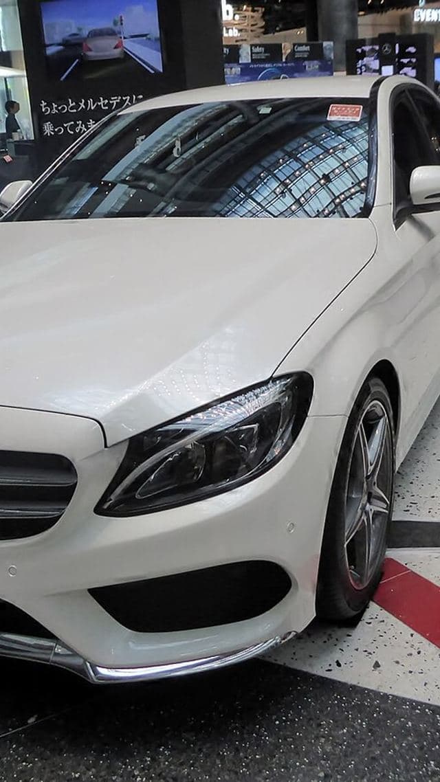 Mercedes-Benz C 180