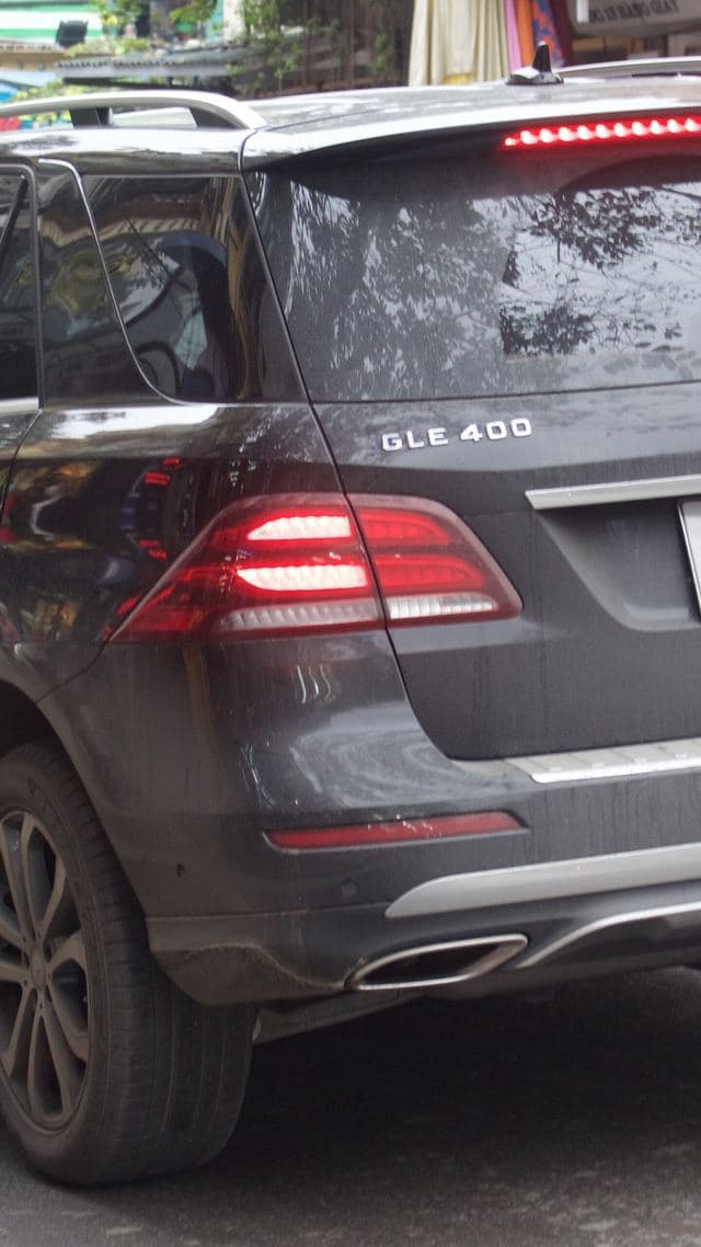 Mercedes-Benz GLE 400