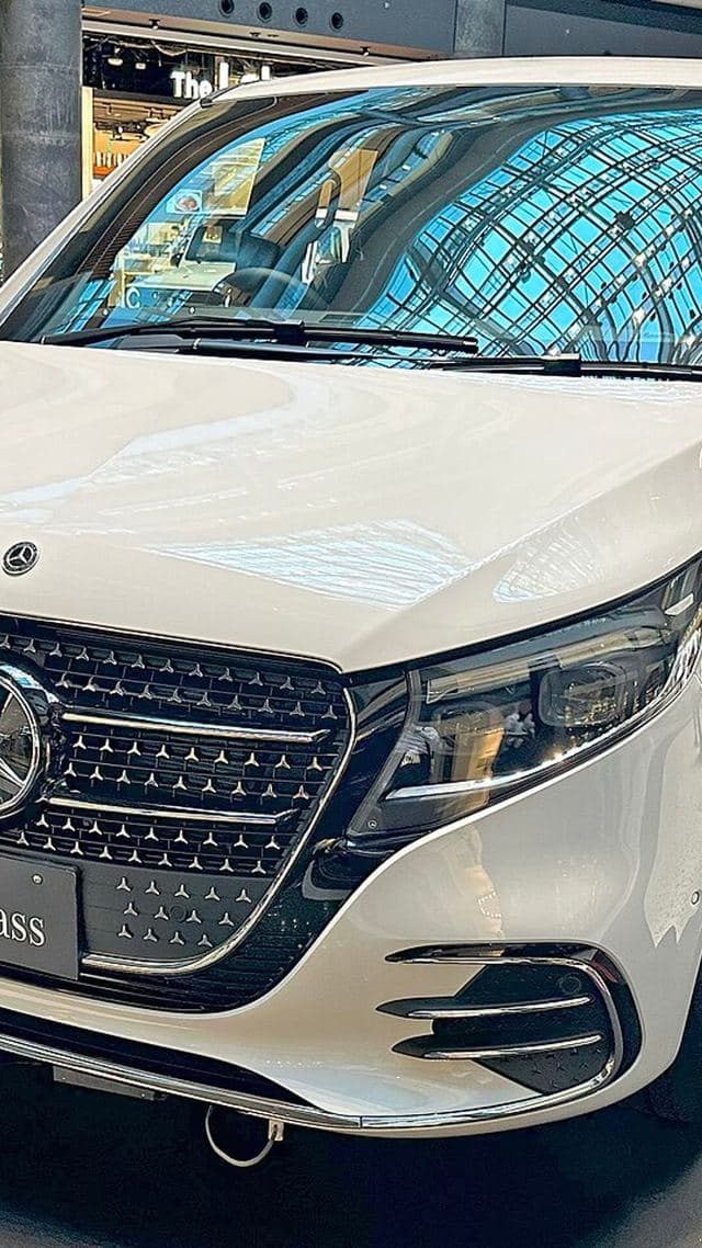 Mercedes-Benz V 220