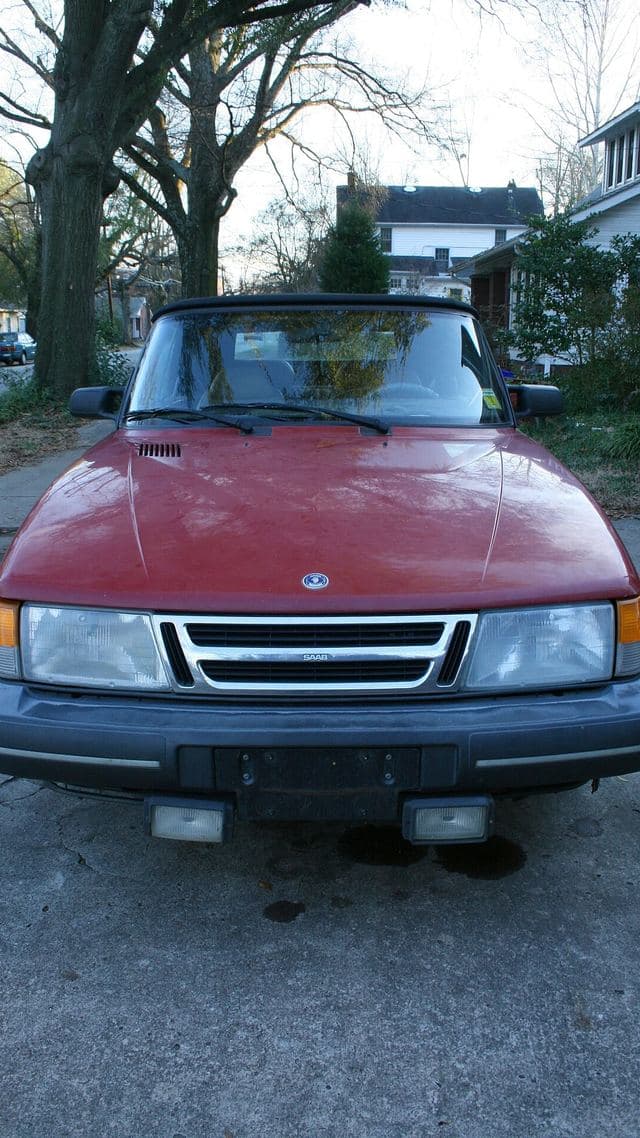 Saab 900