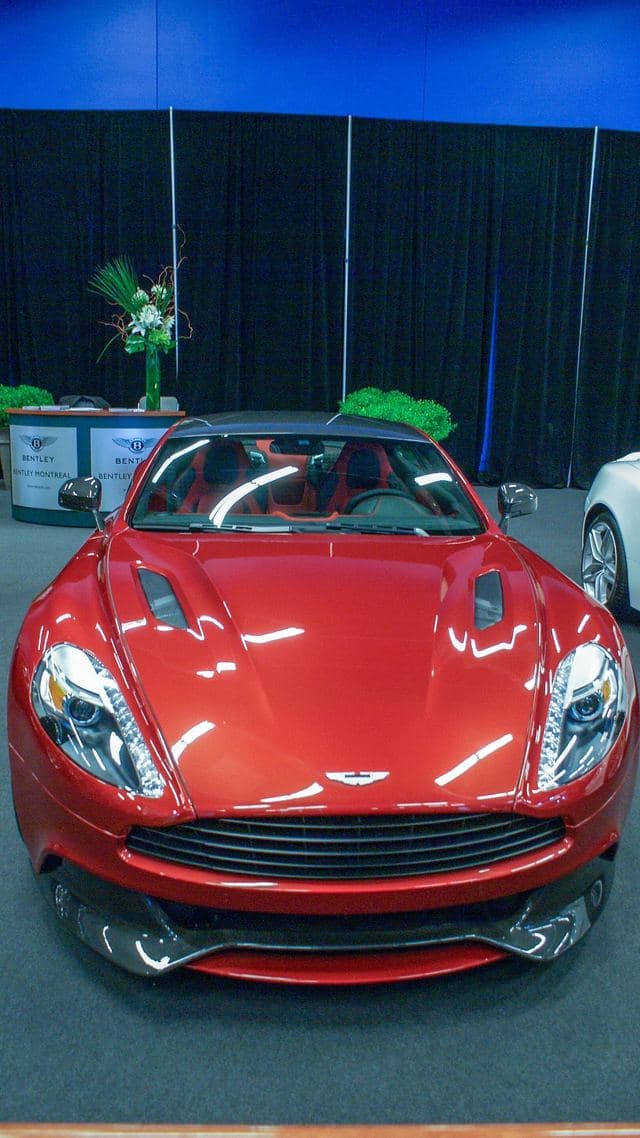 Aston Martin Vanquish