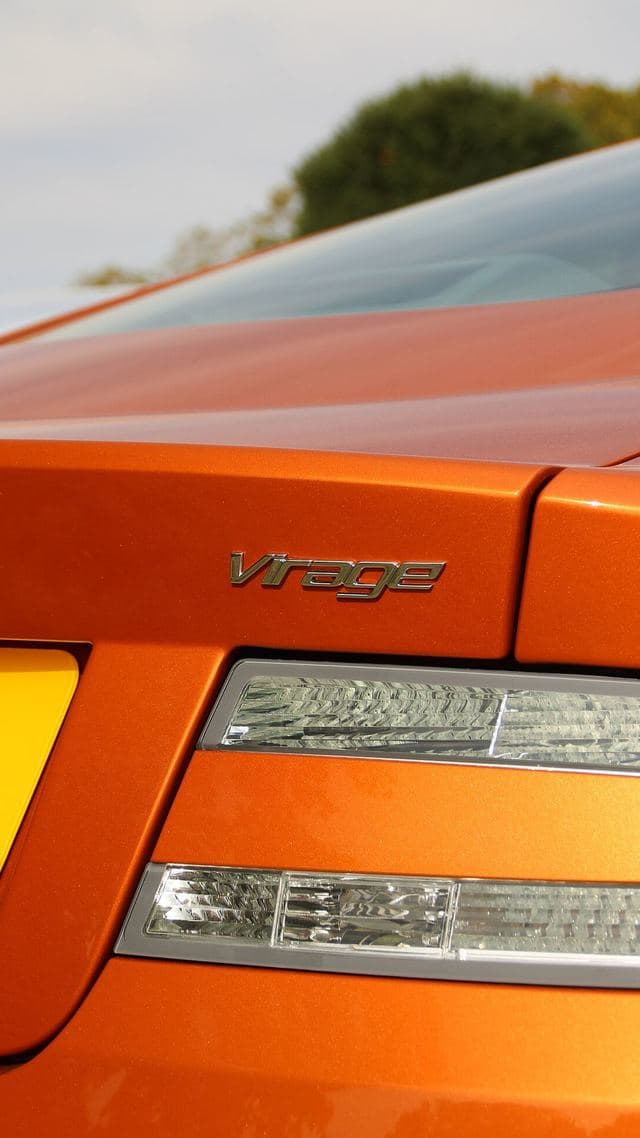 Aston Martin Virage