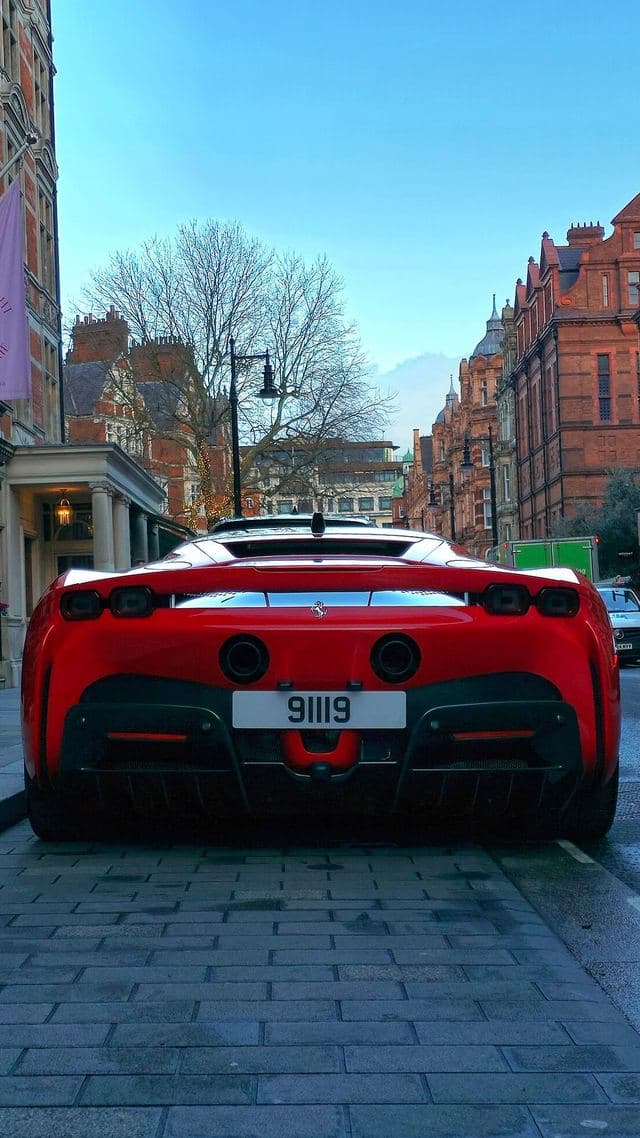 Ferrari SF90 Stradale
