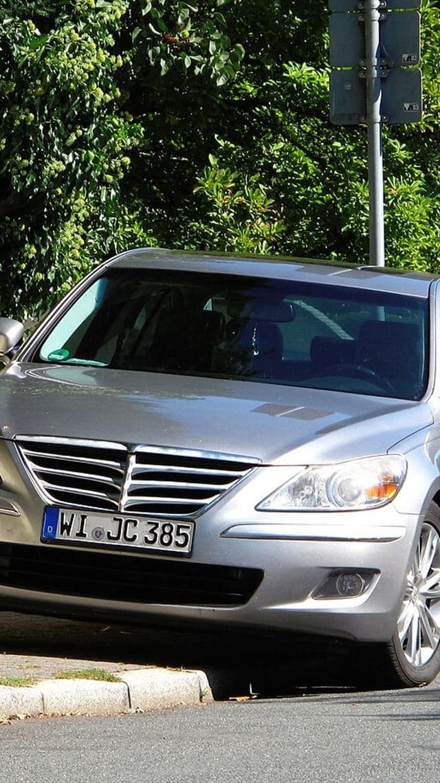 Hyundai Genesis