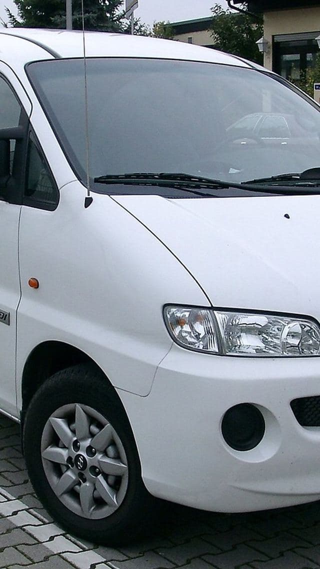 Hyundai H-1