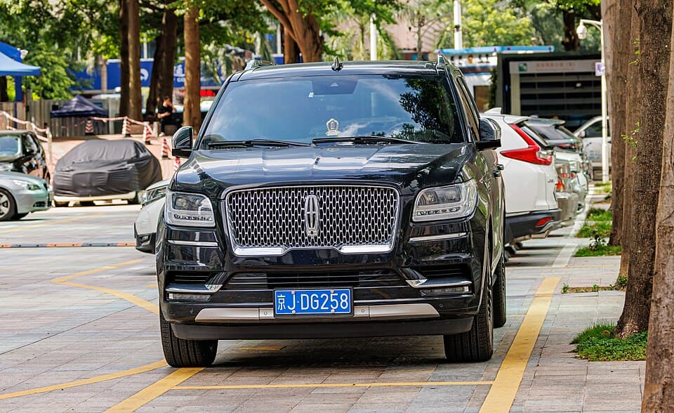 Lincoln Navigator