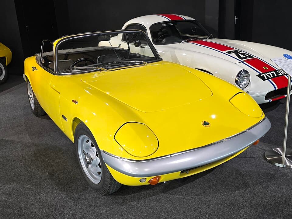 Lotus Elan